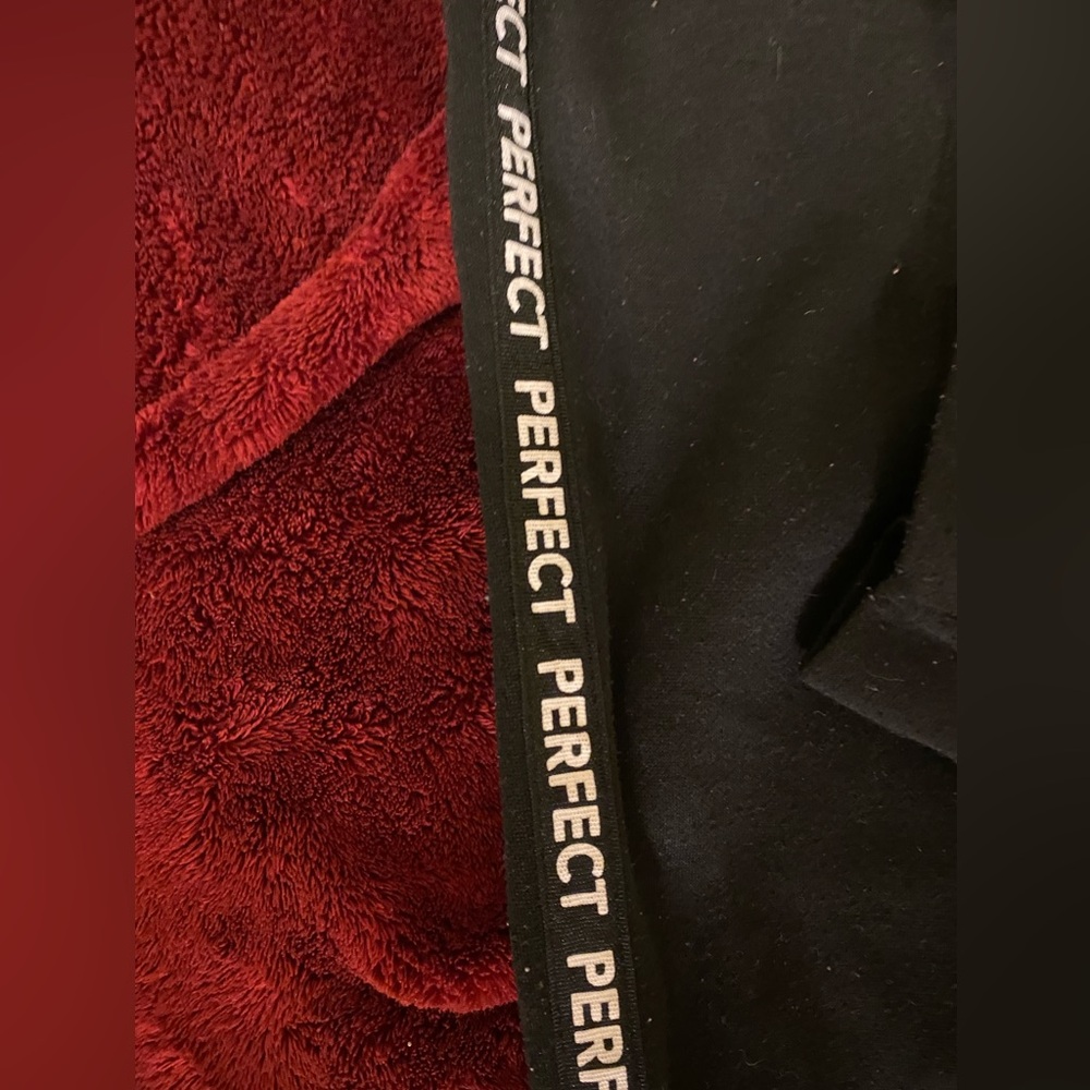 Jogging Pants - Picture 2 of 4